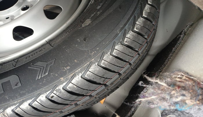 2022 Tata TIGOR XZ PLUS PETROL, Petrol, Manual, 32,349 km, tyre