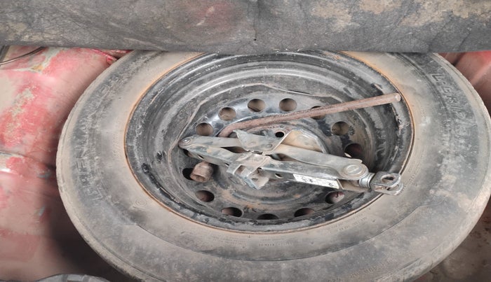 2012 Hyundai i20 SPORTZ 1.4 CRDI, Diesel, Manual, 1,60,736 km, tyre