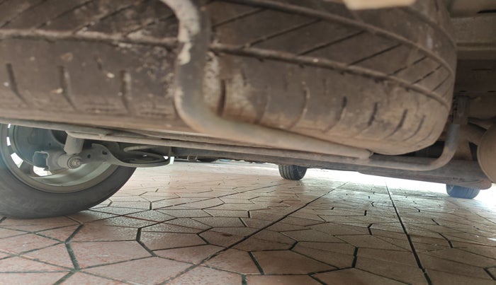 2013 Maruti Ertiga ZXI, Petrol, Manual, 88,828 km, tyre