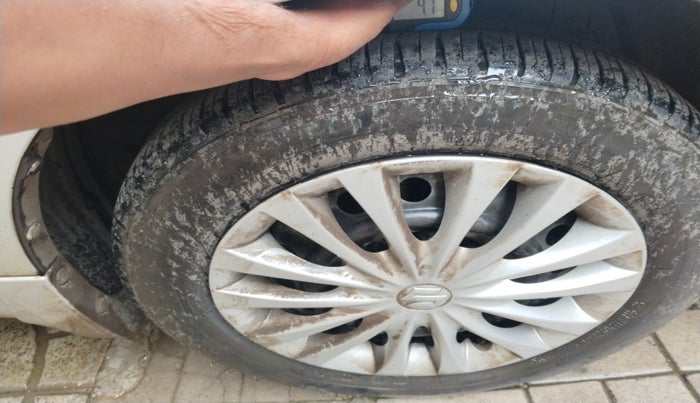 2016 Maruti Ciaz VXI+, Petrol, Manual, 71,935 km, tyre
