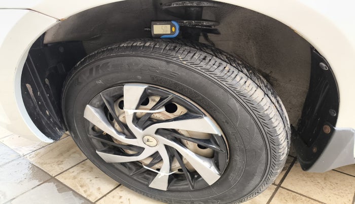 2014 Maruti Swift LDI, Diesel, Manual, 69,960 km, tyre