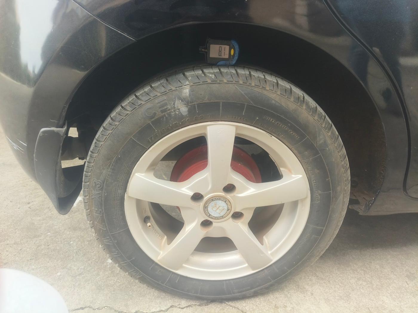 2012 Renault Pulse RXL DIESEL, Diesel, Manual, 1,15,000 km, tyre