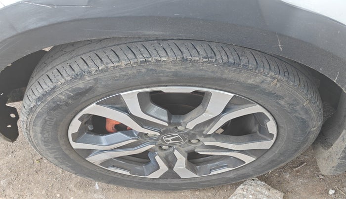 2018 Honda WR-V 1.5L I-DTEC VX MT, Diesel, Manual, 1,30,437 km, tyre