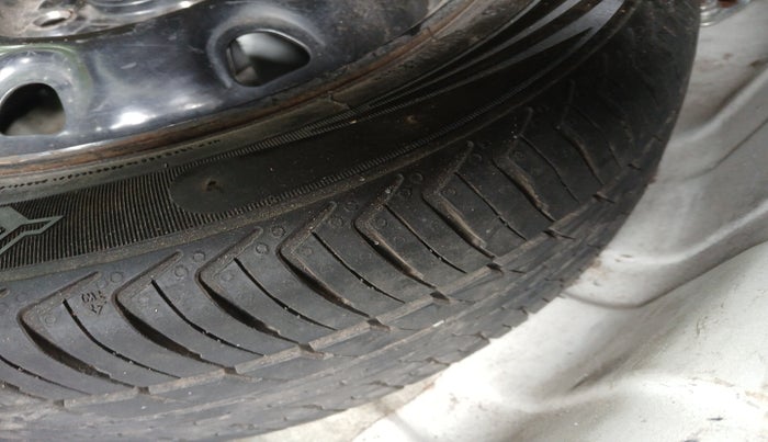 2010 Maruti Alto K10 VXI, Petrol, Manual, 71,669 km, tyre