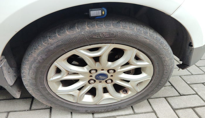 2017 Ford Ecosport TITANIUM 1.5L PETROL AT, Petrol, Automatic, 75,853 km, tyre