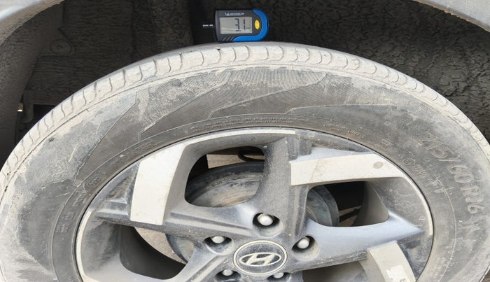 2021 Hyundai VENUE SX 1.0 TURBO, Petrol, Manual, 60,229 km, tyre