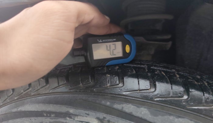 2018 Renault Kwid RXL, Petrol, Manual, 26,663 km, tyre