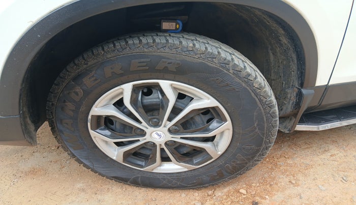 2021 Tata Harrier XM 2.0L KRYOTEC, Diesel, Manual, 66,199 km, tyre