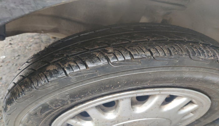 2010 Maruti Wagon R 1.0 LX, Petrol, Manual, 72,497 km, tyre