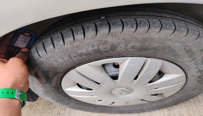 2021 Maruti Alto VXI, Petrol, Manual, 74,867 km, tyre