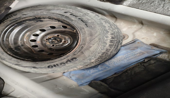 2014 Chevrolet Sail 1.2 LT ABS, Petrol, Manual, 54,438 km, tyre