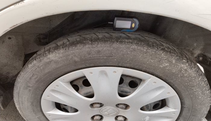 2013 Honda Amaze 1.2L I-VTEC S, Petrol, Manual, 96,613 km, tyre