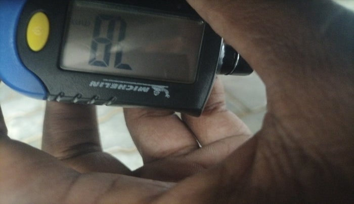 2020 Mahindra XUV500 W7, Diesel, Manual, 1,43,180 km, tyre