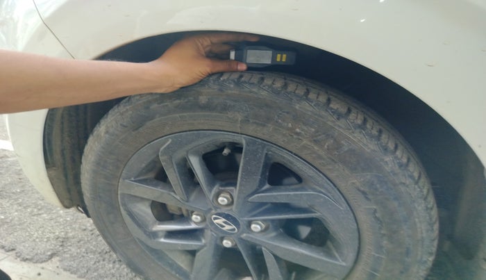 2019 Hyundai GRAND I10 NIOS SPORTZ AMT 1.2 KAPPA VTVT, Petrol, Automatic, 29,291 km, tyre