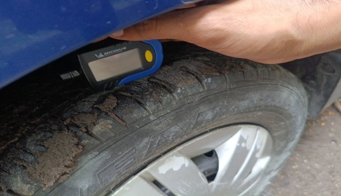 2013 Maruti Alto 800 LXI CNG, Petrol, Manual, 82,016 km, tyre