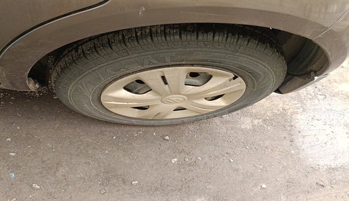 2011 Maruti Ritz VXI, Petrol, Manual, 75,100 km, tyre