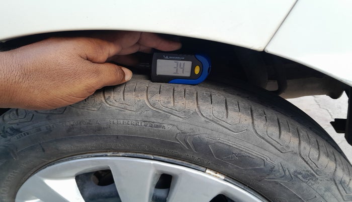 2021 Tata Tiago XE PETROL, Petrol, Manual, 29,556 km, tyre