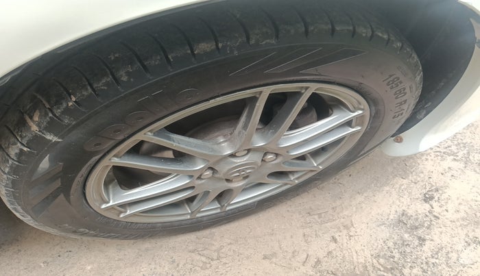 2012 Toyota Etios Liva TRD SPORTIVO DIESEL, Diesel, Manual, 1,17,484 km, tyre