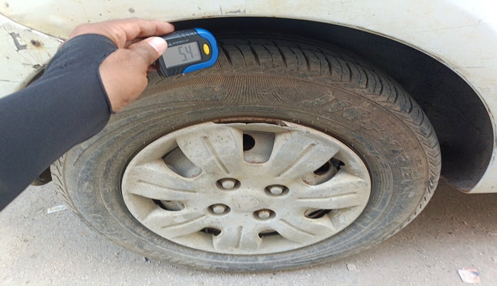 2010 Hyundai i10 ERA 1.1, Petrol, Manual, 96,846 km, tyre