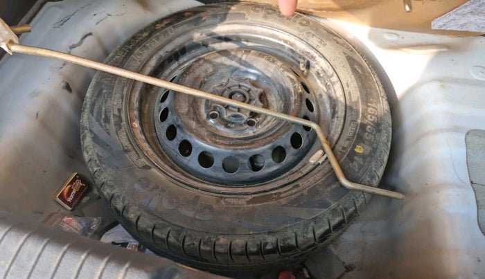 2016 Hyundai Grand i10 SPORTZ 1.2 KAPPA VTVT, Petrol, Manual, 46,817 km, tyre