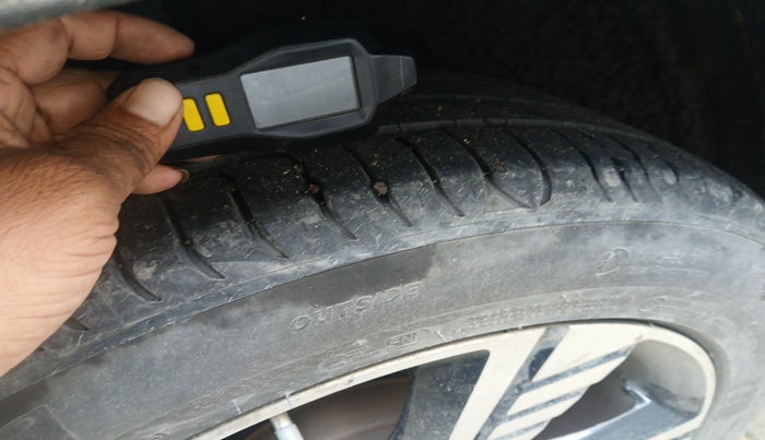 2021 MG ZS EV EXCLUSIVE, Electric, Automatic, 77,303 km, tyre