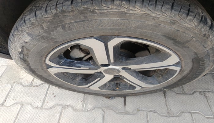 2022 Tata NEXON XZA PLUS PETROL, Petrol, Automatic, 43,000 km, tyre