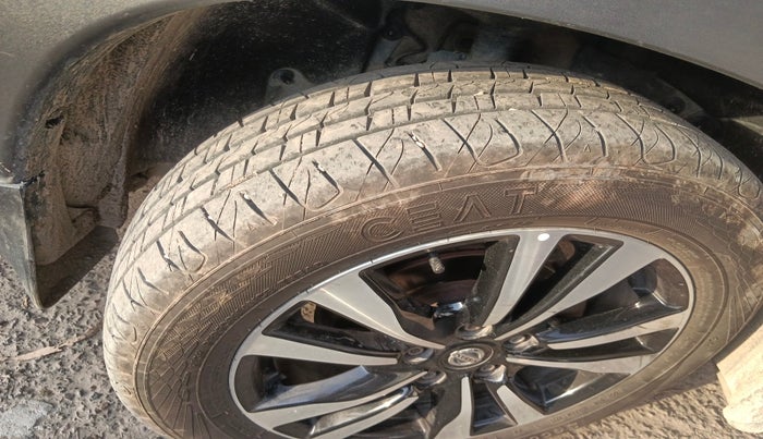 2019 Nissan Kicks XV 1.5, Petrol, Manual, 95,426 km, tyre