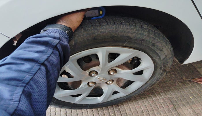 2017 Hyundai Grand i10 SPORTZ 1.2 KAPPA VTVT, Petrol, Manual, 59,205 km, tyre