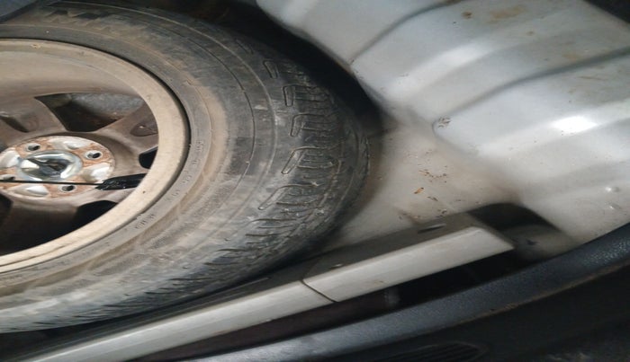 2010 Honda Jazz 1.2L I-VTEC BASE, Petrol, Manual, 52,951 km, tyre