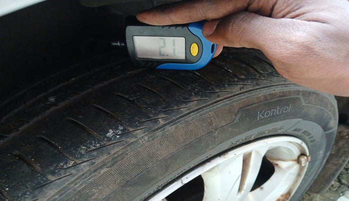 2010 Hyundai i20 SPORTZ 1.2, Petrol, Manual, 48,841 km, tyre