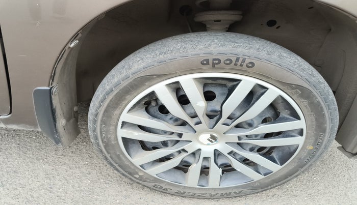 2016 Maruti Wagon R 1.0 VXI, Petrol, Manual, 55,500 km, tyre