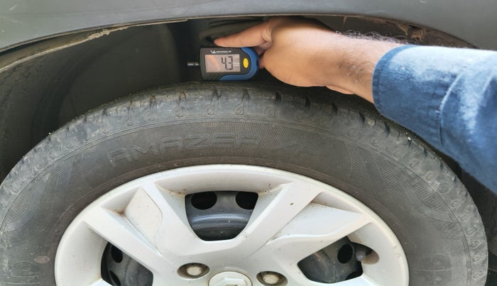 2020 Renault Kwid RXL, Petrol, Manual, 25,626 km, tyre