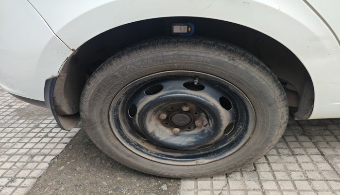 2015 Tata Zest XT PETROL, Petrol, Manual, 85,601 km, tyre