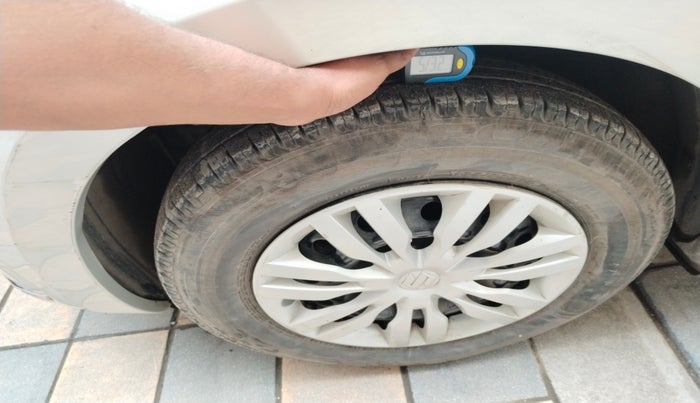 2020 Maruti Dzire VXI, Petrol, Manual, 45,392 km, tyre