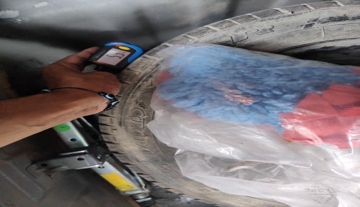 2014 Hyundai Grand i10 SPORTZ 1.2 KAPPA VTVT, Petrol, Manual, 45,981 km, tyre