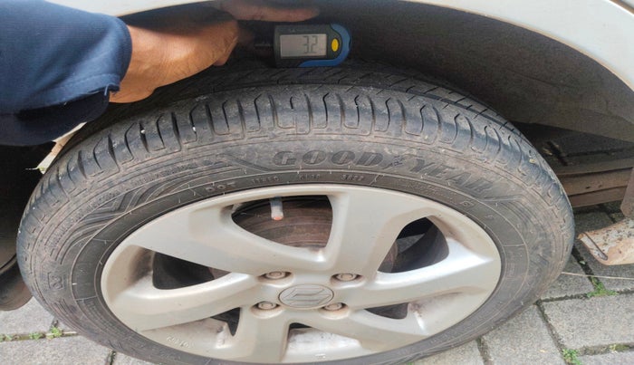 2014 Maruti Wagon R 1.0 VXI, Petrol, Manual, 44,510 km, tyre