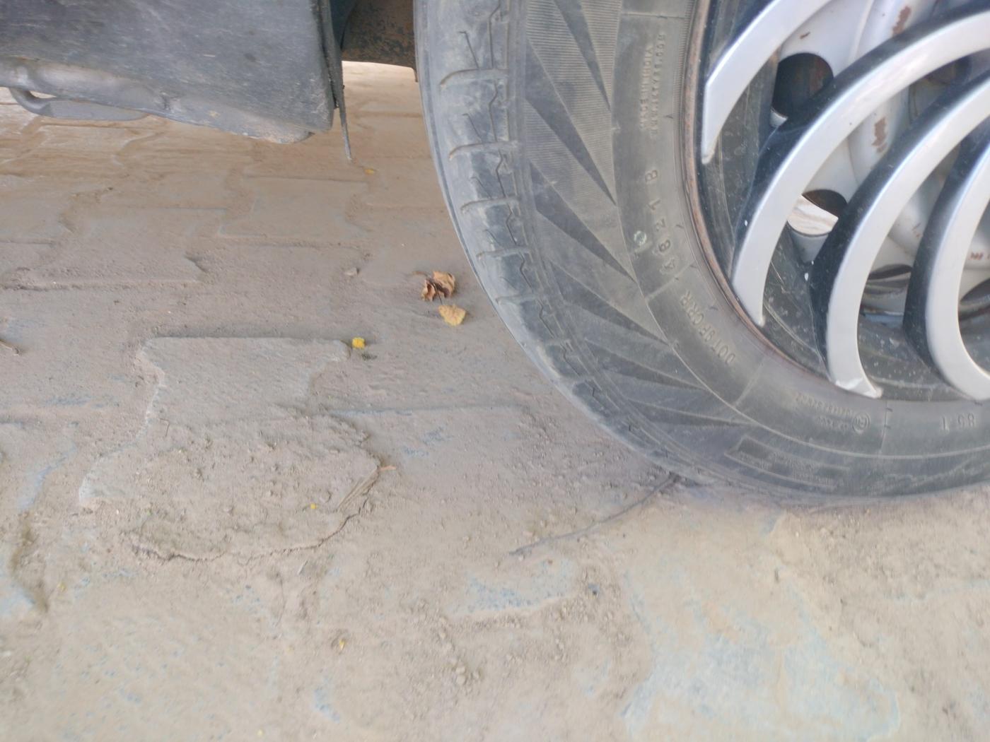 2012 Maruti Ritz LDI, Diesel, Manual, 1,16,487 km, tyre