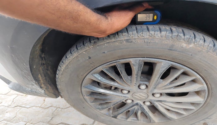 2022 Maruti XL6 ZETA AT, Petrol, Automatic, 23,200 km, tyre