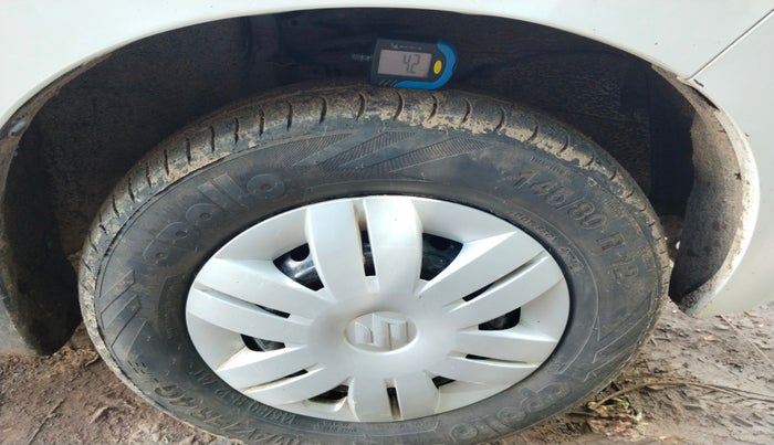 2022 Maruti Alto VXI, Petrol, Manual, 61,951 km, tyre