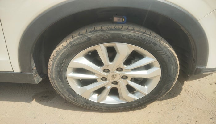2020 Mahindra XUV300 W8 1.5 DIESEL, Diesel, Manual, 51,128 km, tyre