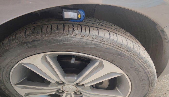 2017 Hyundai Verna 1.6 VTVT SX, Petrol, Manual, 68,868 km, tyre