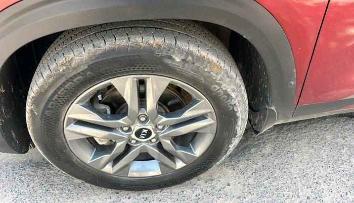 2021 KIA SELTOS HTX PLUS 1.5 DIESEL, Diesel, Manual, 1,25,000 km, tyre