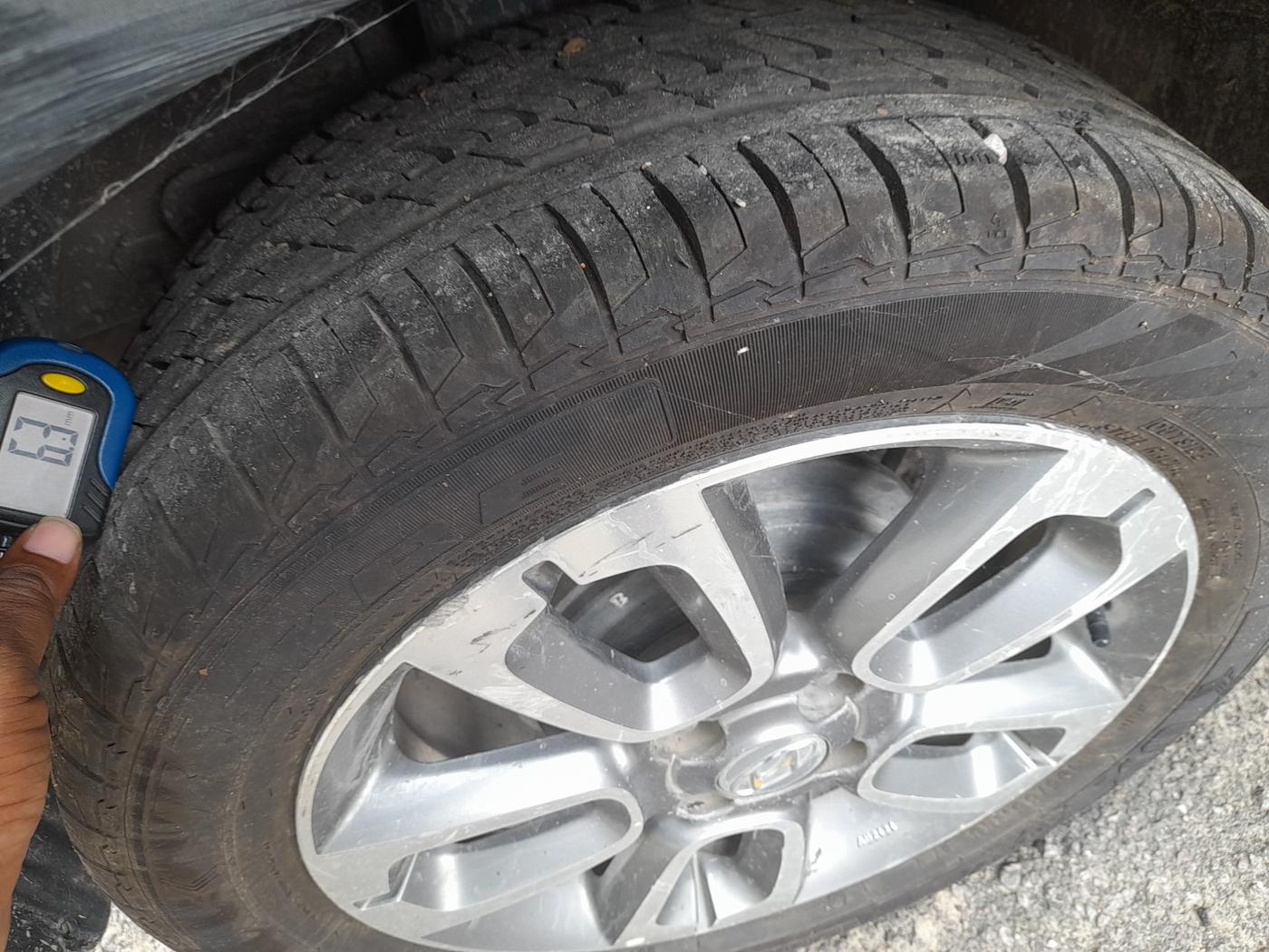2016 Hyundai i20 Active 1.2 SX, Petrol, Manual, 1,06,072 km, tyre