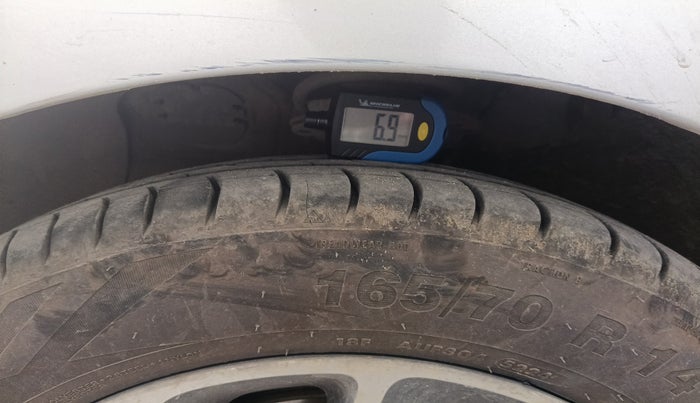 2018 Hyundai Grand i10 ASTA 1.2 KAPPA VTVT, Petrol, Manual, 93,000 km, tyre