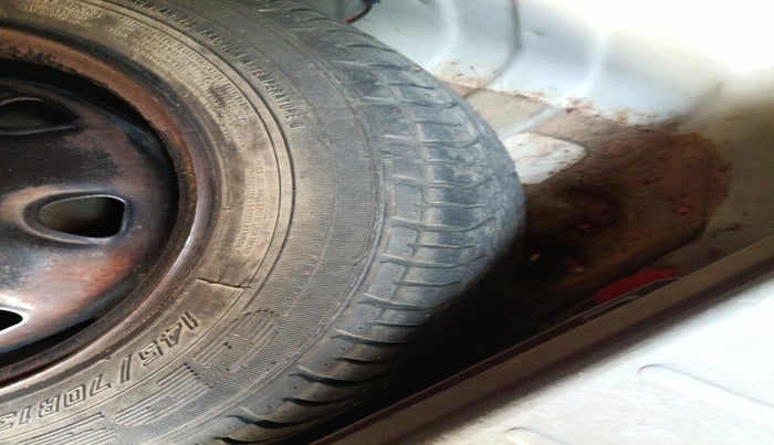 2011 Maruti Alto K10 VXI, Petrol, Manual, 98,852 km, tyre