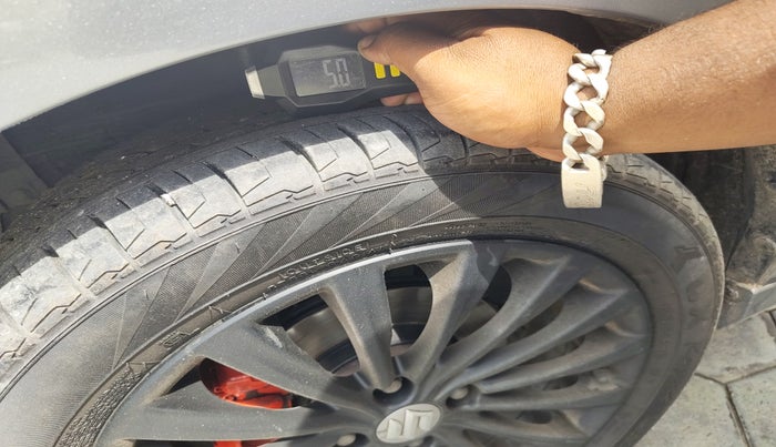 2017 Maruti Ciaz ZDI+ SHVS RS, Diesel, Manual, 1,81,663 km, tyre