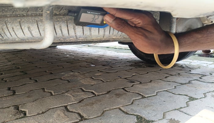 2017 Maruti Ertiga VDI SHVS, Diesel, Manual, 52,838 km, tyre