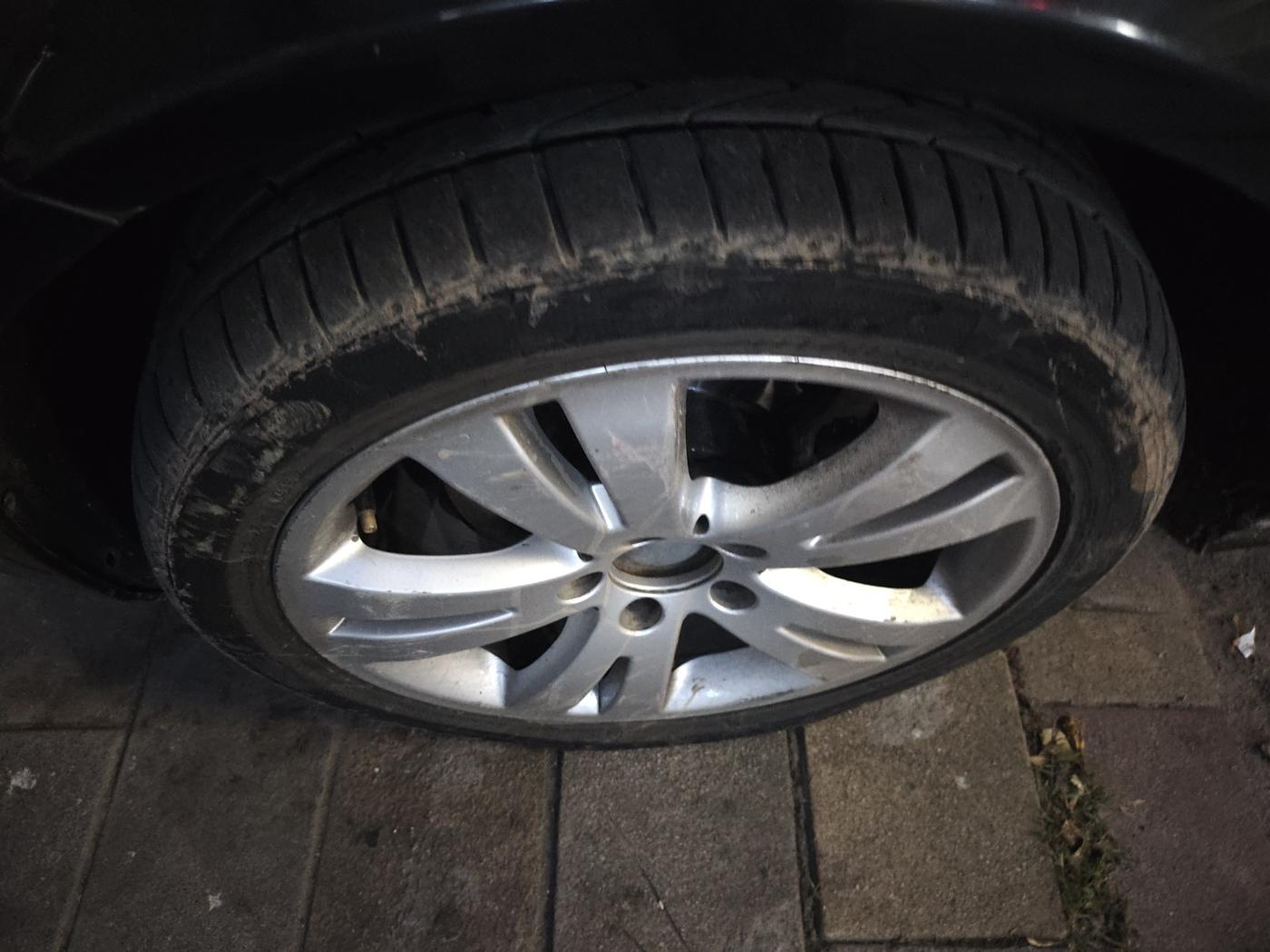 2010 Mercedes Benz C Class 200 CGI AVANTGARDE, Petrol, Automatic, 56,092 km, tyre