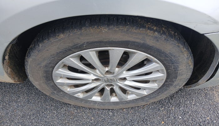 2017 Maruti Ciaz ZDI SHVS, Diesel, Manual, 1,35,880 km, tyre