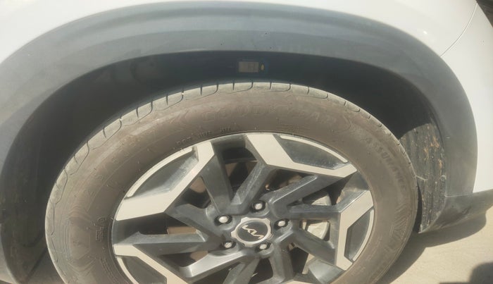 2024 KIA SELTOS Gravity 1.5 Petrol MT, Petrol, Manual, 10,500 km, tyre